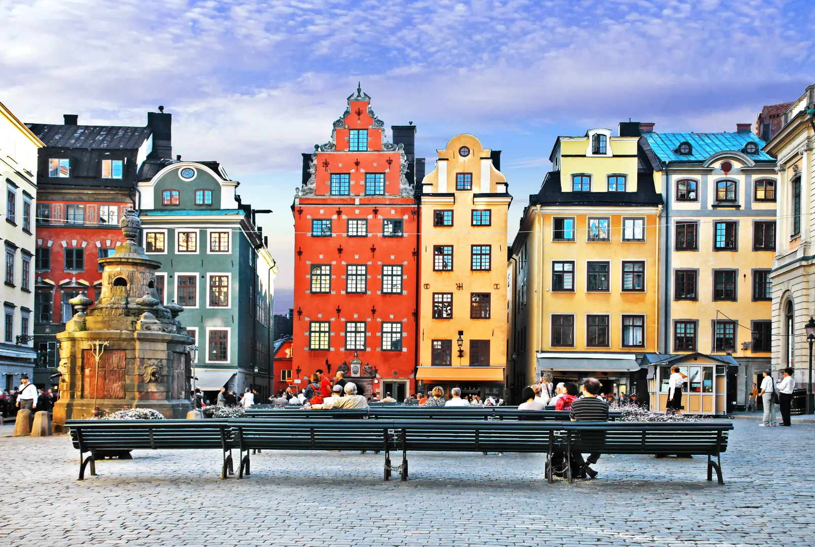 Stockholm över vattnet nära bostäder där radonhalten kan behöva mätas
